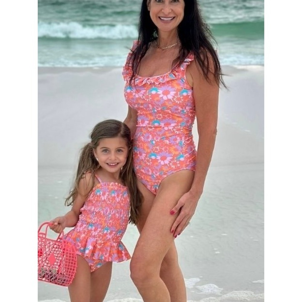 RuffleButts Coral Floral Ruffle One Piece Swimsuit UPF 50+ XS NWT